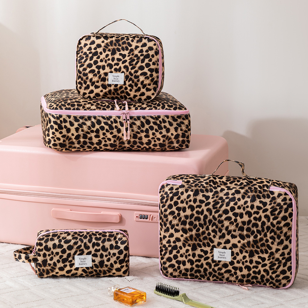 Leopar Makyaj Çantası Tuvalet  - Travel Accessories Organiser incelemesi ve fiyatı