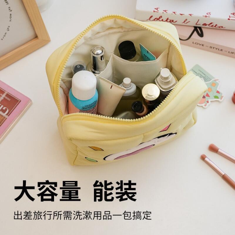 Crayon Shin-Chan Kabarık Kozme - Travel Accessories For Japan Trip incelemesi ve fiyatı