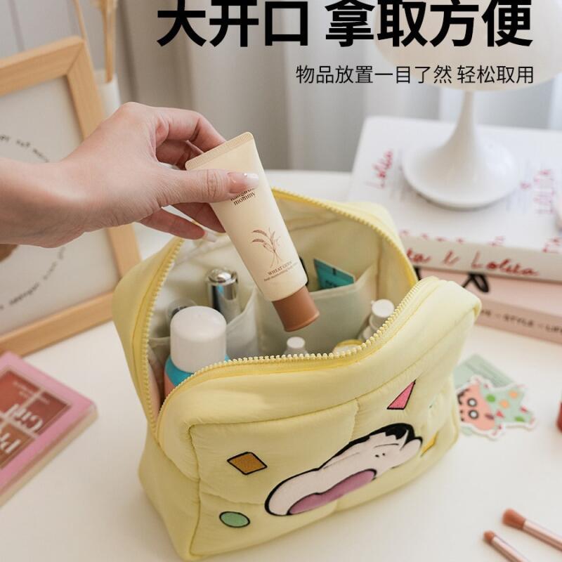 Crayon Shin-Chan Kabarık Kozme - Travel Accessories For Japan Trip incelemesi ve fiyatı